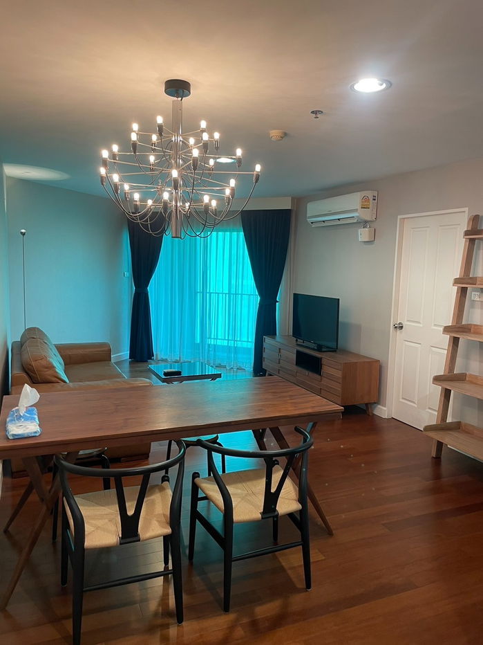 FOR RENT 2 BEDROOM 1 BATHROOM 59 SQ.M  READY TO MOVE IN -- CALL NOW 0946415974