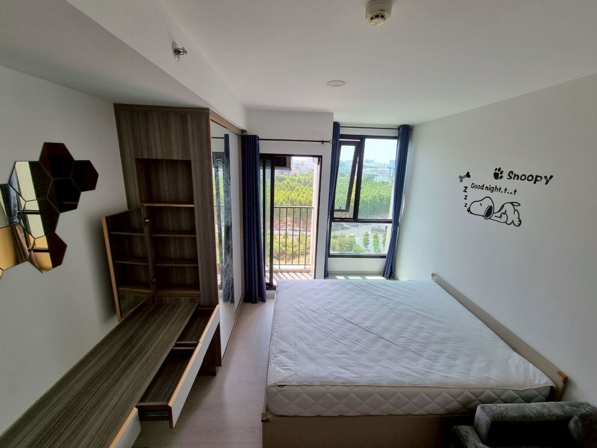 Knightsbridge Phaholyothin Interchange