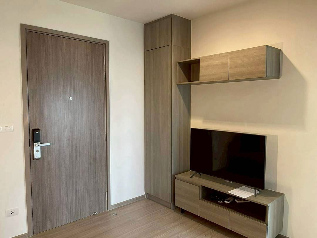 PFD-07369 Condo for Rent:  THE BASE Phetchaburi-Thonglor Schedule a viewing ■ Line: @propertyfinder