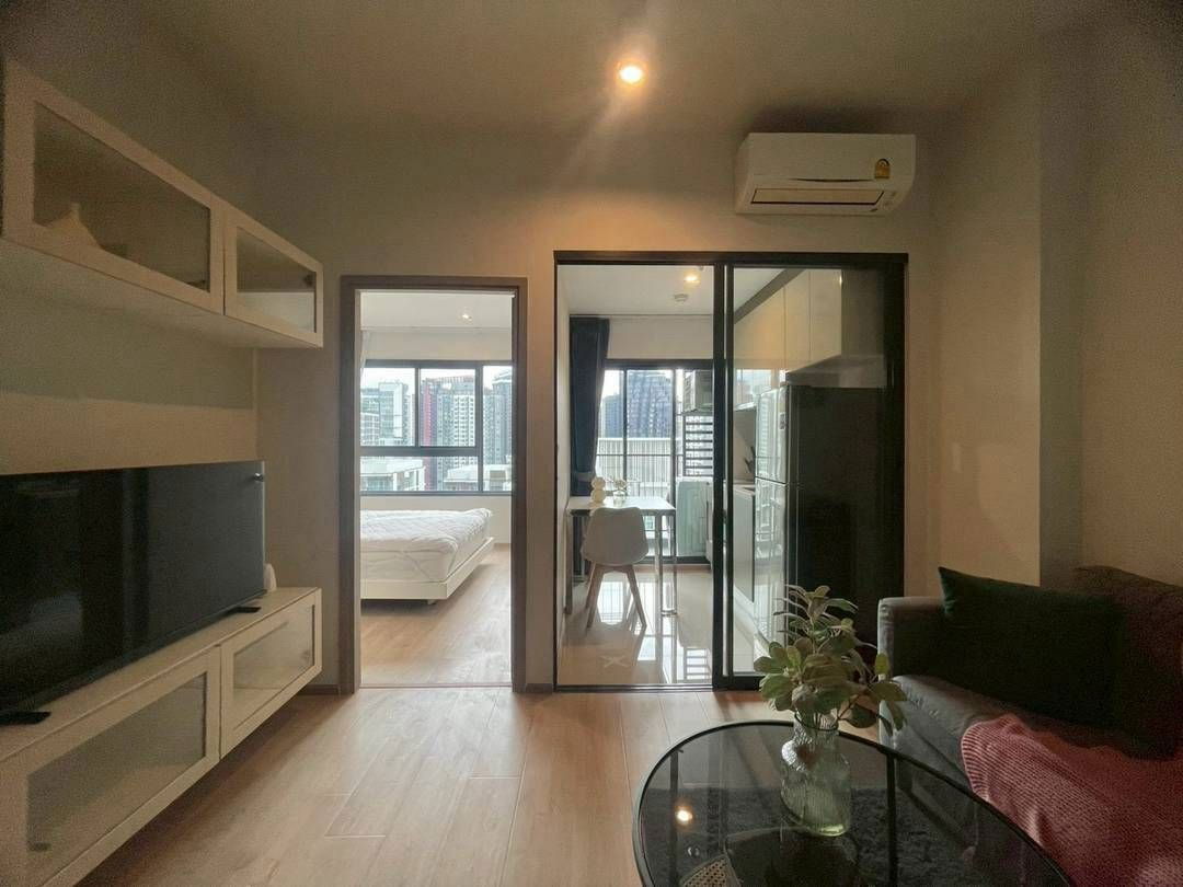 Ideo Rama 9 – Asoke (32 Sq.m.)— Rent 16,000 THB/Month