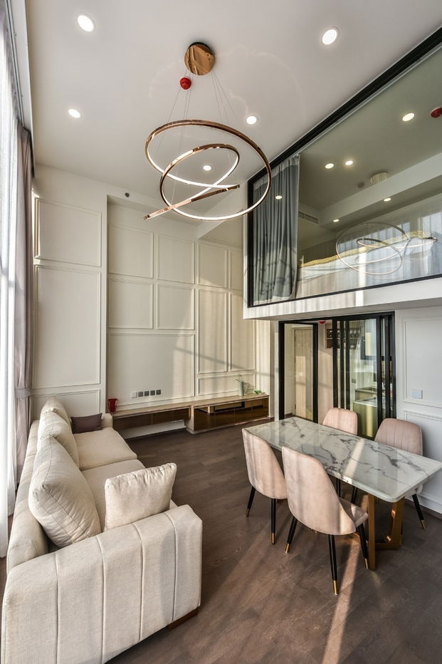 Park Origin Phayathai, beautiful Duplex room, near BTS Phayathai, connected to Airport link, complete electrical appliances, separate room