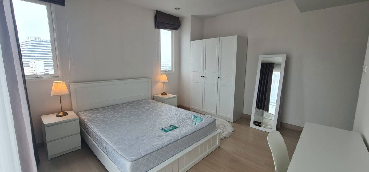 For rent‼️Supalai Lite Ratchada - Narathiwat - Sathorn, large room, fully furnished, beautiful view, near BTS Chong Nonsi MD-25084923