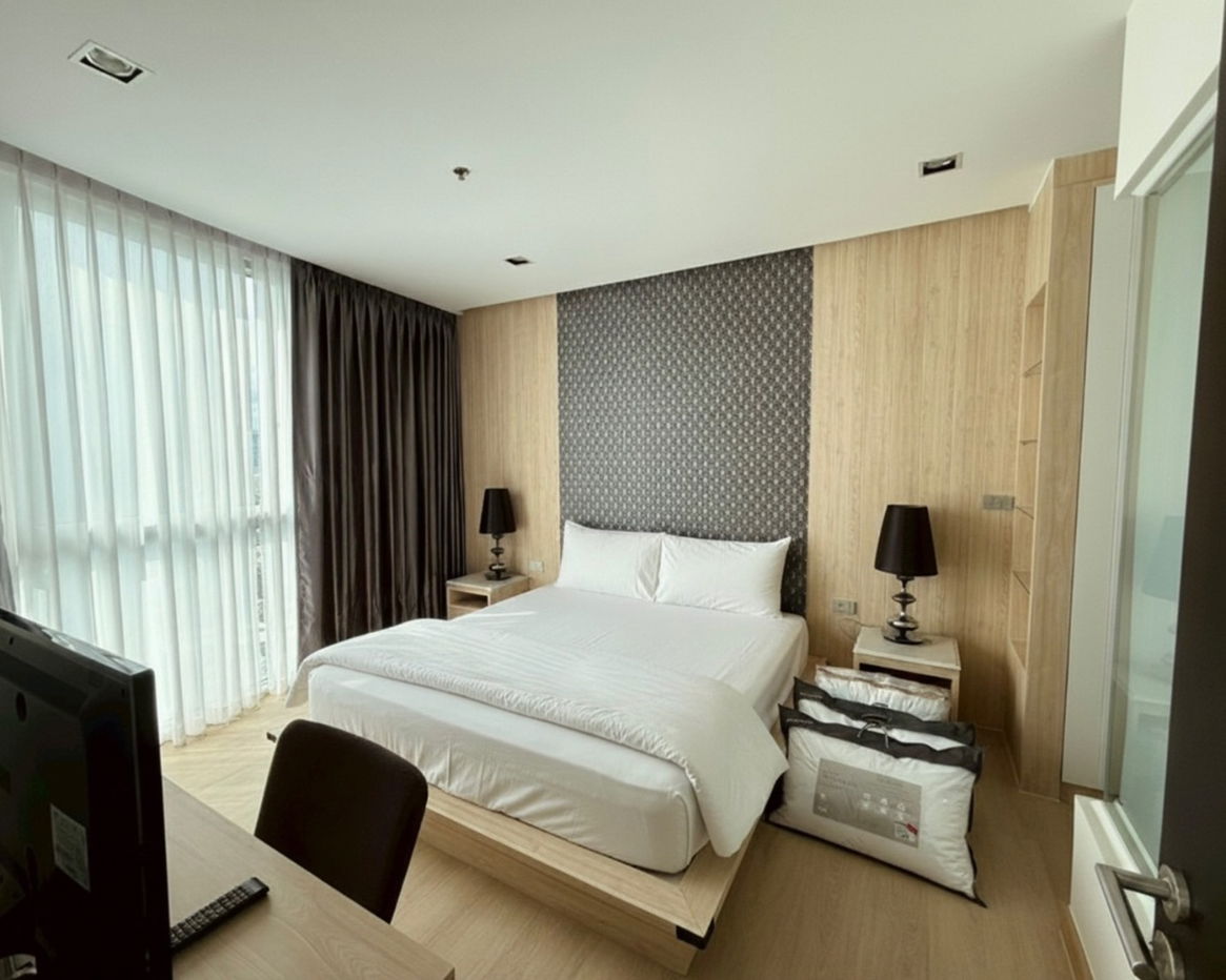 ⚡🌈 E80204 Sky Walk & Weltz Residence 🌈⚡   Get a Special Code when renting with us 💬 LINE: @theagentpro