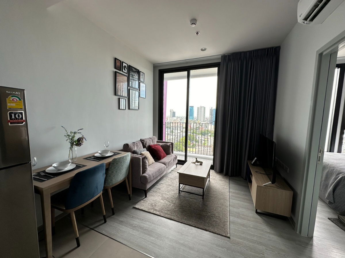 For rent‼️With washing machine XT Ekkamai, fully furnished, chic city view, near BTS Ekkamai MD-25080001