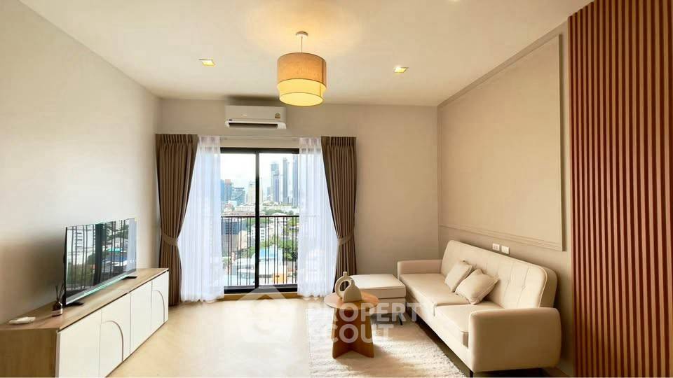 1-BR Condo at Noble Reveal Ekamai near BTS Ekkamai (ID 2345364)