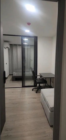 มารูน รัชดา 32มารูน รัชดา 32