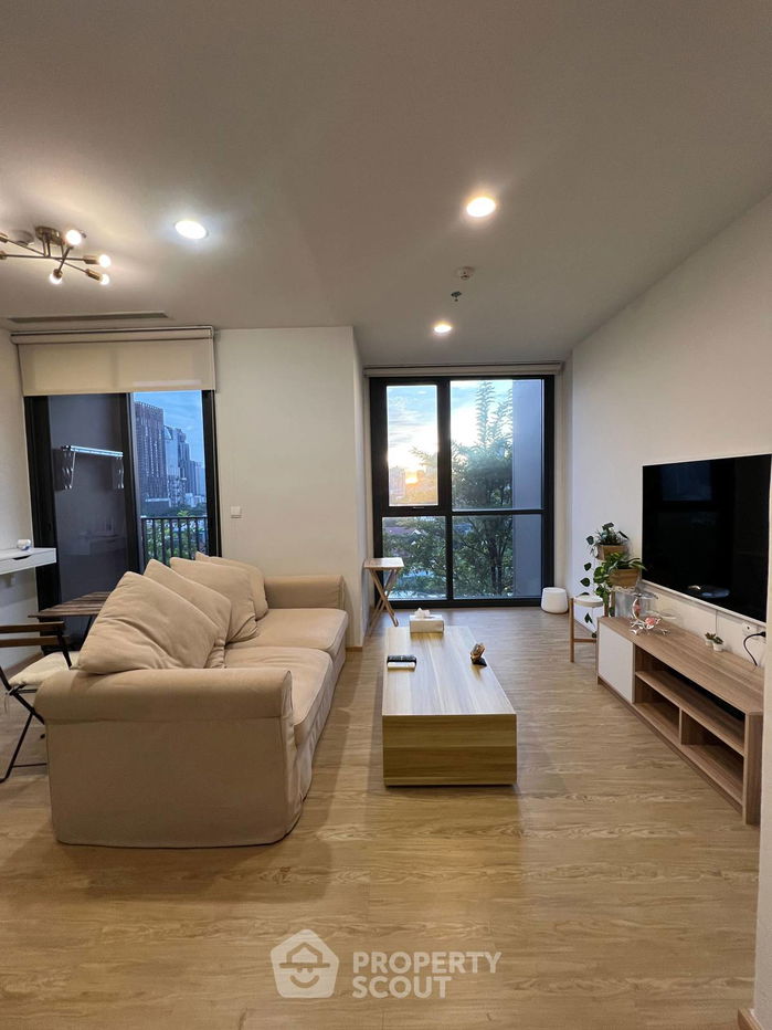 คอนโด 1 ห้องนอน ที่ Oka Haus สุขุมวิท 36 ใกล้ BTS ทองหล่อ (ID 1808689)