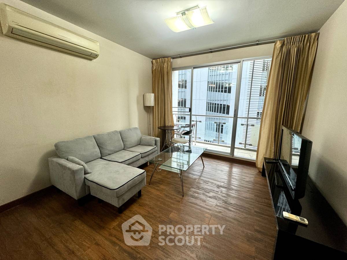 1-BR Condo at Von Napa Sukhumvit 38 Condominium near BTS Thong Lor (ID 2336385)
