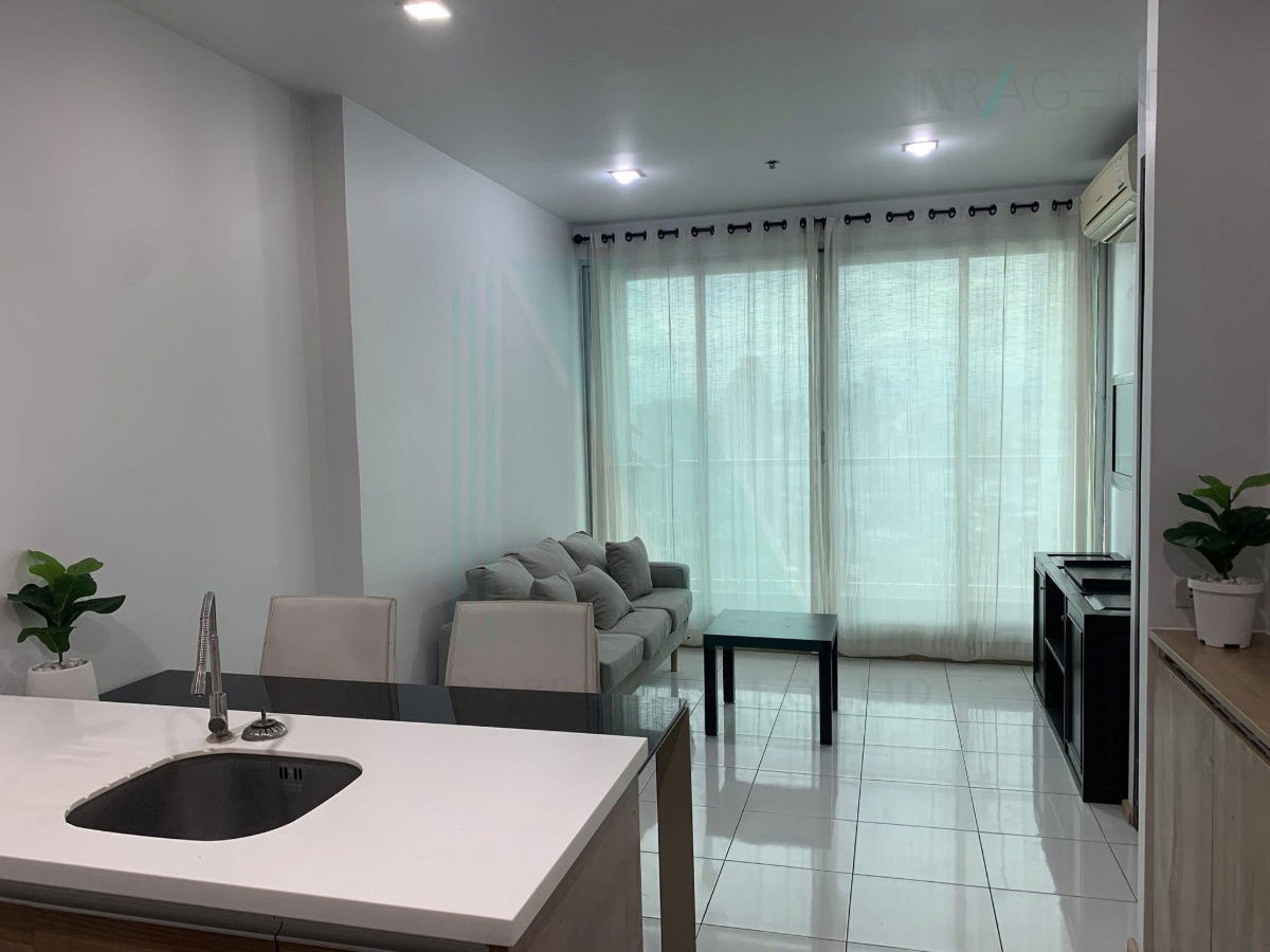 Condo for rent, Rhythm Sukhumvit 50, Building 1, Floor 33, 1 bedroom, size 45 sq m, near Tesco Lotus