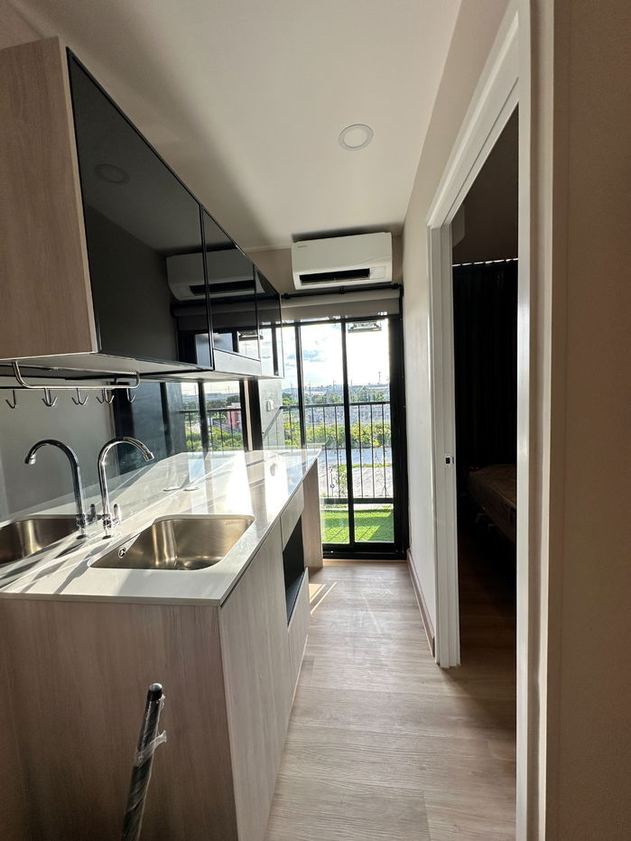 UK06-RC0143 The Indeed Condo Park Amata Building B, 5th Floor New Room