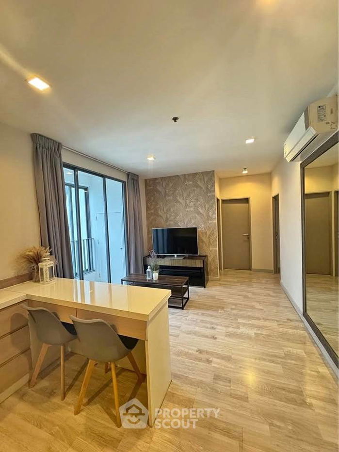 2-BR Condo at Ideo Mobi Sukhumvit 81 near BTS On Nut (ID 2292984)