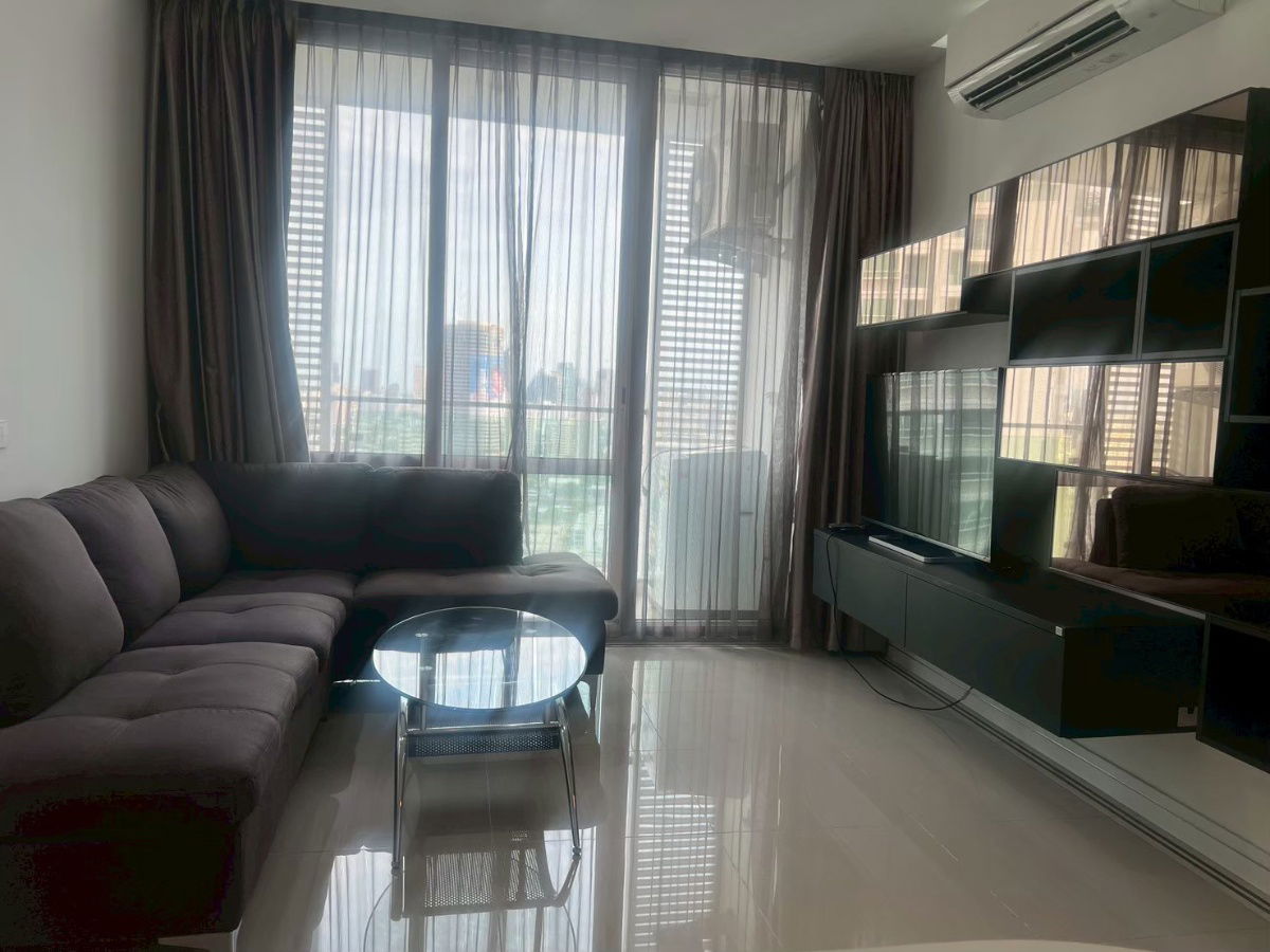 TC GREEN condo 2 bedroooms full furniture nice decoration unblock view