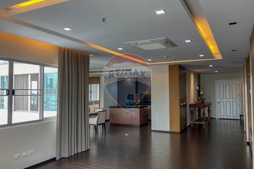 [920071049-1210] 3 bed room for rent sathorn area Naradhiwas Rajanagarindra Rd