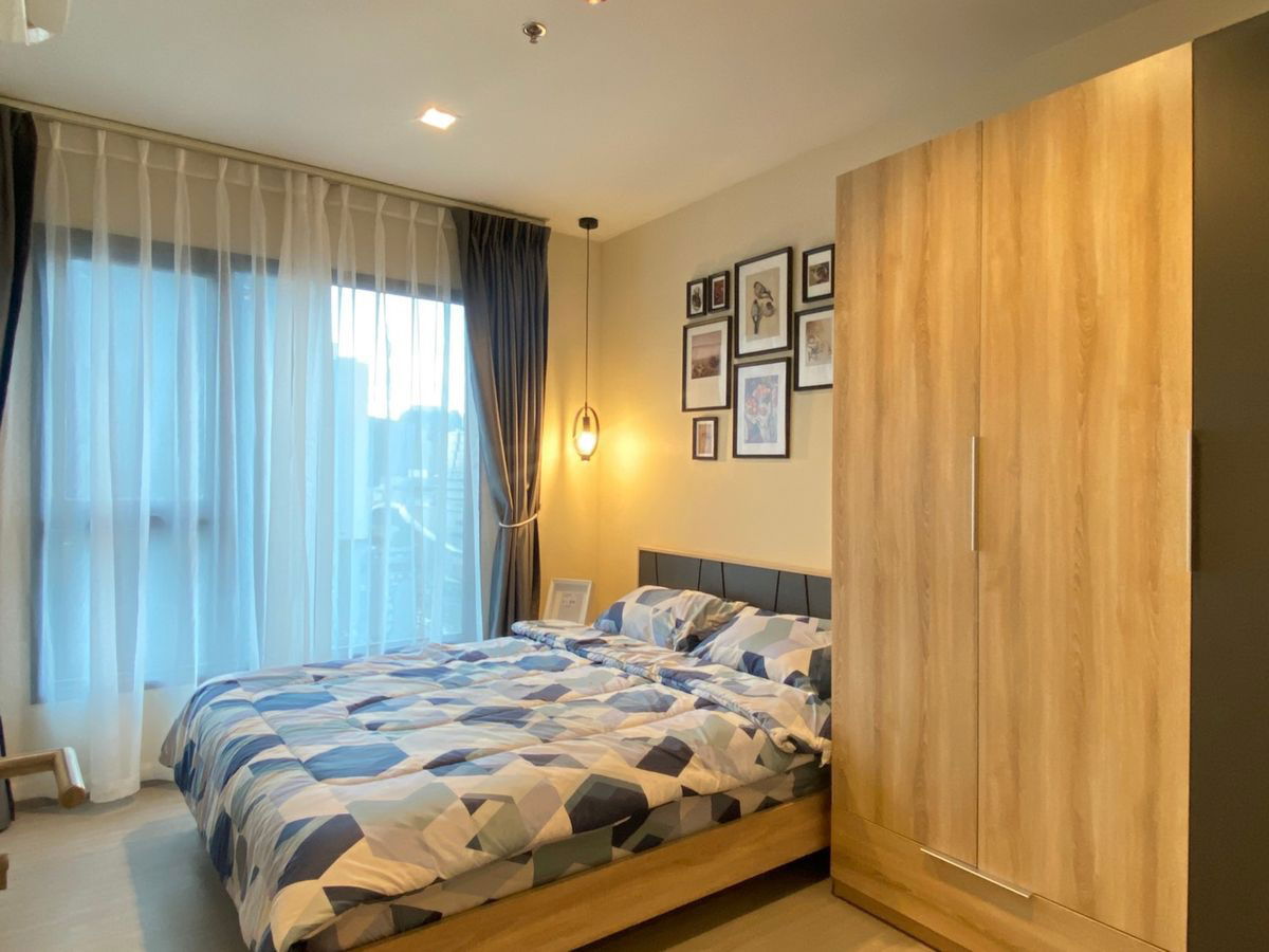 Life asoke rama9 ☎️1 นอน 32 ตรม ‼️เพียง 17500/เดือน ‼️ราคาดีที่สุดที่มีอยู่แล้ว ☀✅