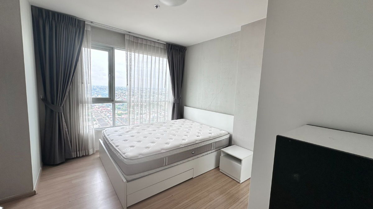 ฟิวส์เซ้นส์ บางแค |