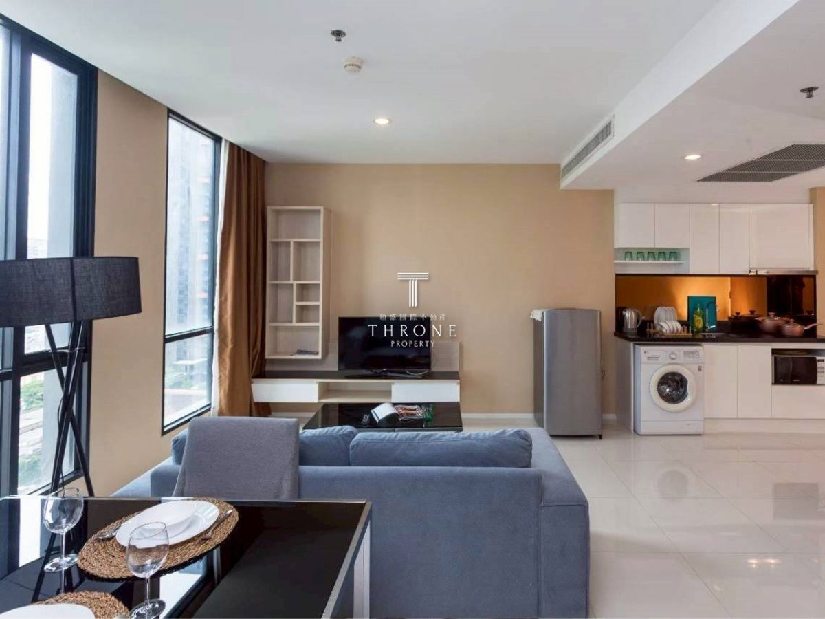 Up Ekamai      🌟PN-00006654🌟