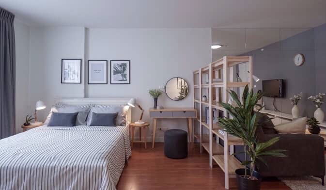 One X Sukhumvit26. Studio 35sqm. Line id: @pfagent