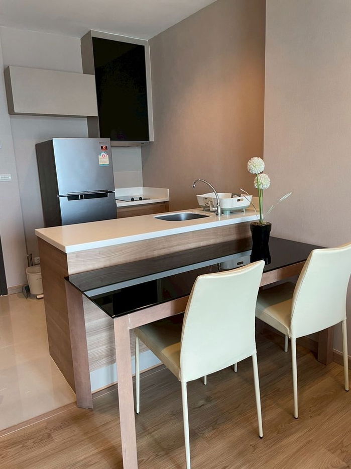 For Rent Rhythm Phahol-Aree Fully Furnished (Near BTS Ari)