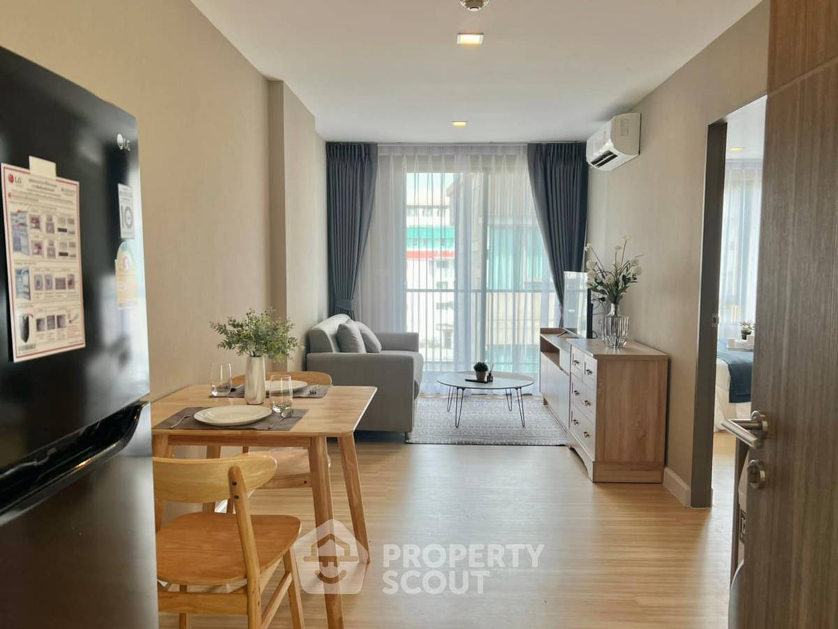 1-BR Condo at Metro Luxe Ratchada near MRT Huai Khwang (ID 1490495)