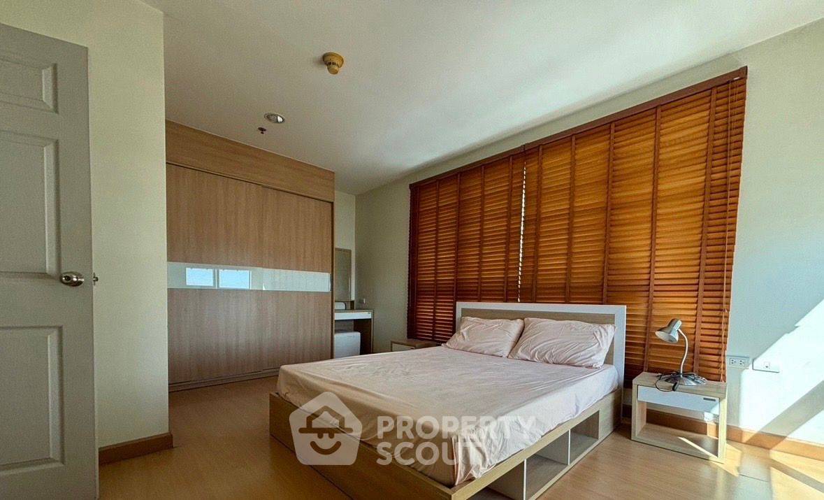 1-BR Condo at Life @ Ratchada-Huaikwang near MRT Sutthisan (ID 1444562)