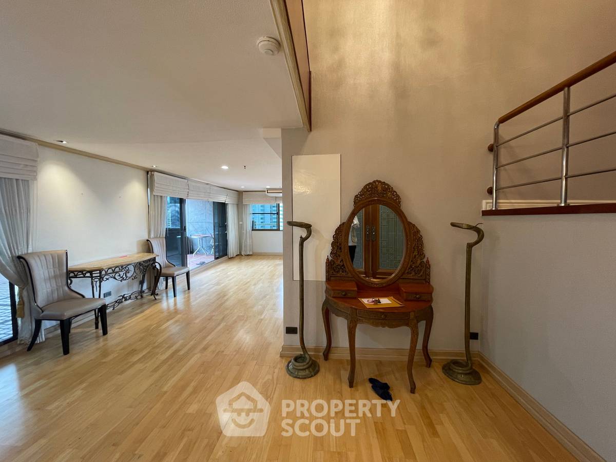 5-BR Condo at Fairview Tower near BTS Asok (ID 1529055)