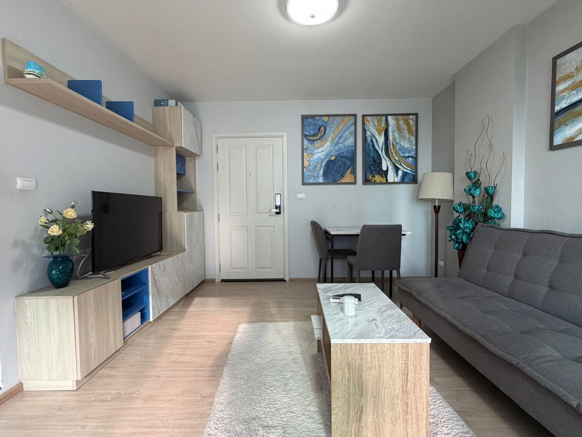 For rent: D Condo Hat Yai, 3rd floor, Building A, has a washing machine.