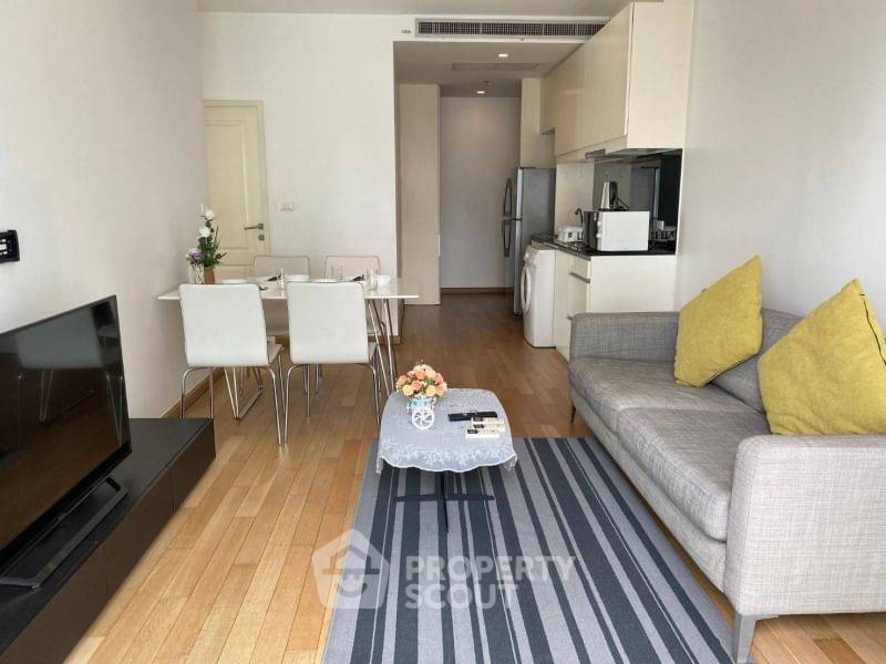 2-BR Condo at Noble Refine Prompong near BTS Phrom Phong (ID 603880)