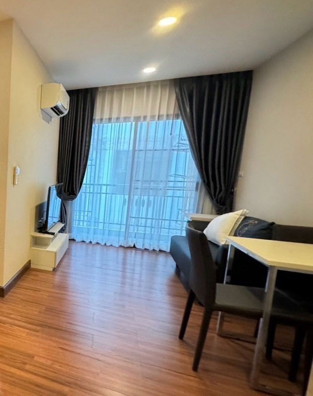 🔥 Room for RENT! at Casa Suandok Condominium  in Nimman area near to 7-11, University, Supermarke, Cafe, Hospital, Maya Shopping Mall and etc.