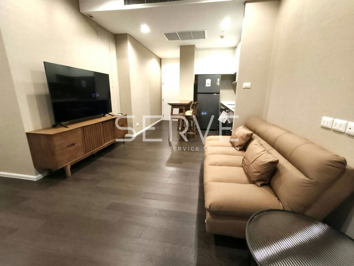 2 Beds Super High Floor 30+ City View Fully furnished Good Location Close to MRT Phahol Yothin station @ The Saint Residences