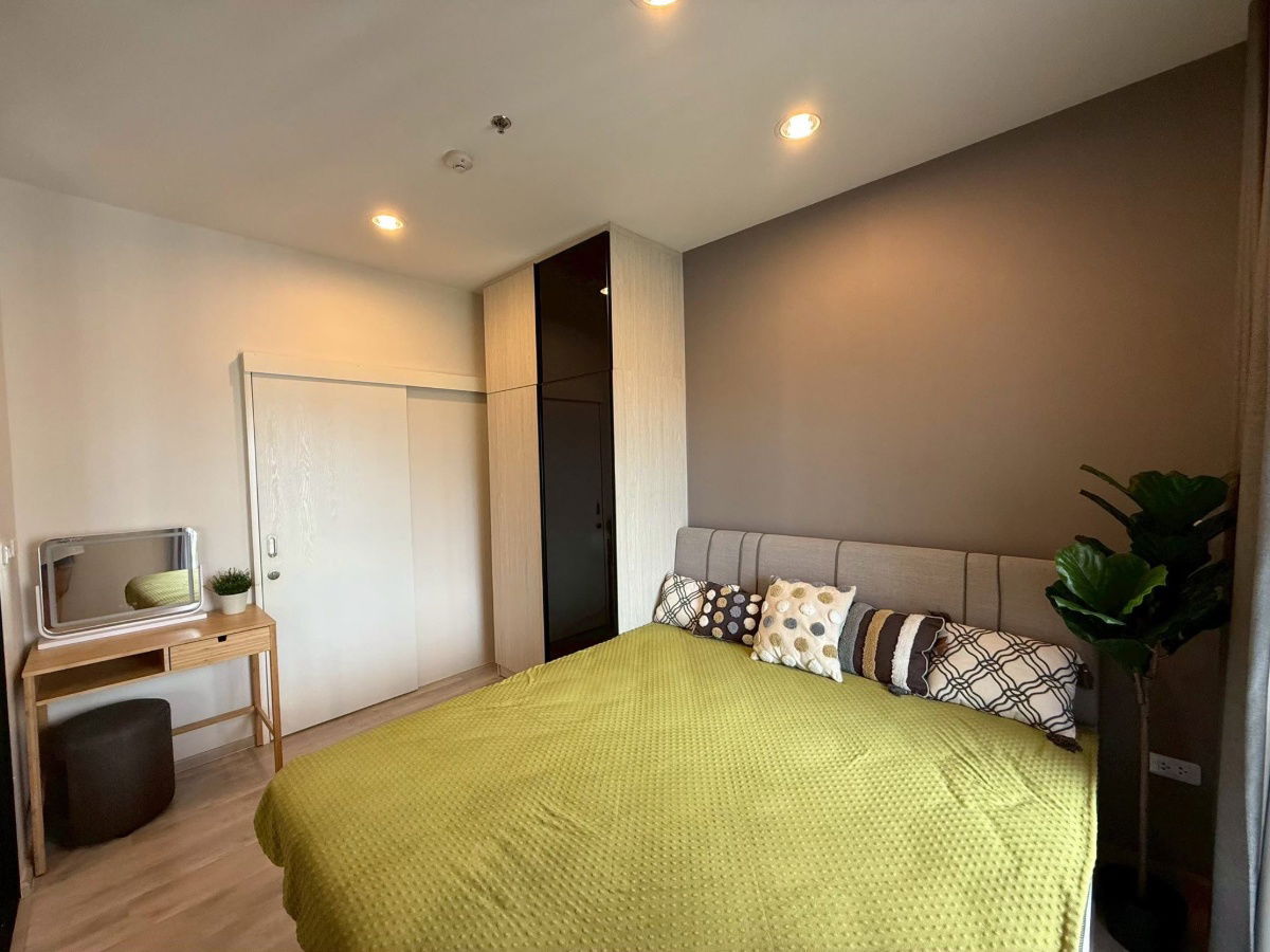 For rent  Niche Mono Mega Space Bangna  Floor 29 , 34.5 sq.m.