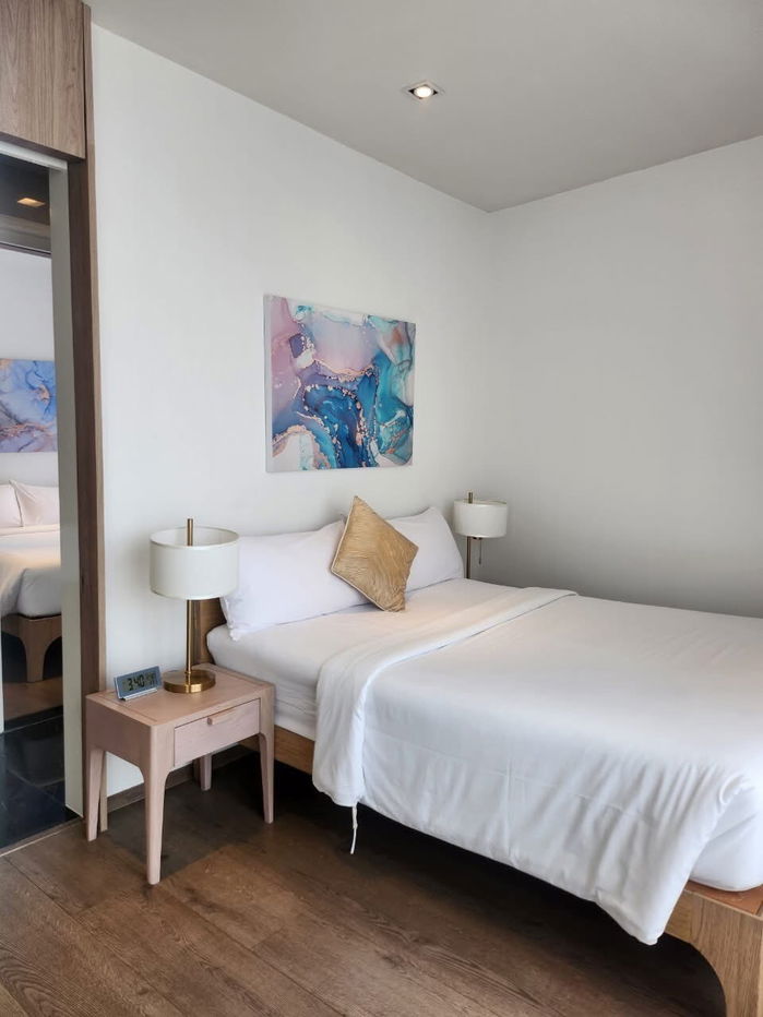 Park Origin PhromPhong ( Park 24 )