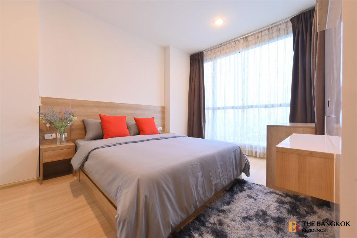 Rhythm Huaikwang - Best price 21,000 bath / month, 1 bed 1 bath size 46 sqm, available ( Line ID: loft.w or phone: 0842824246)