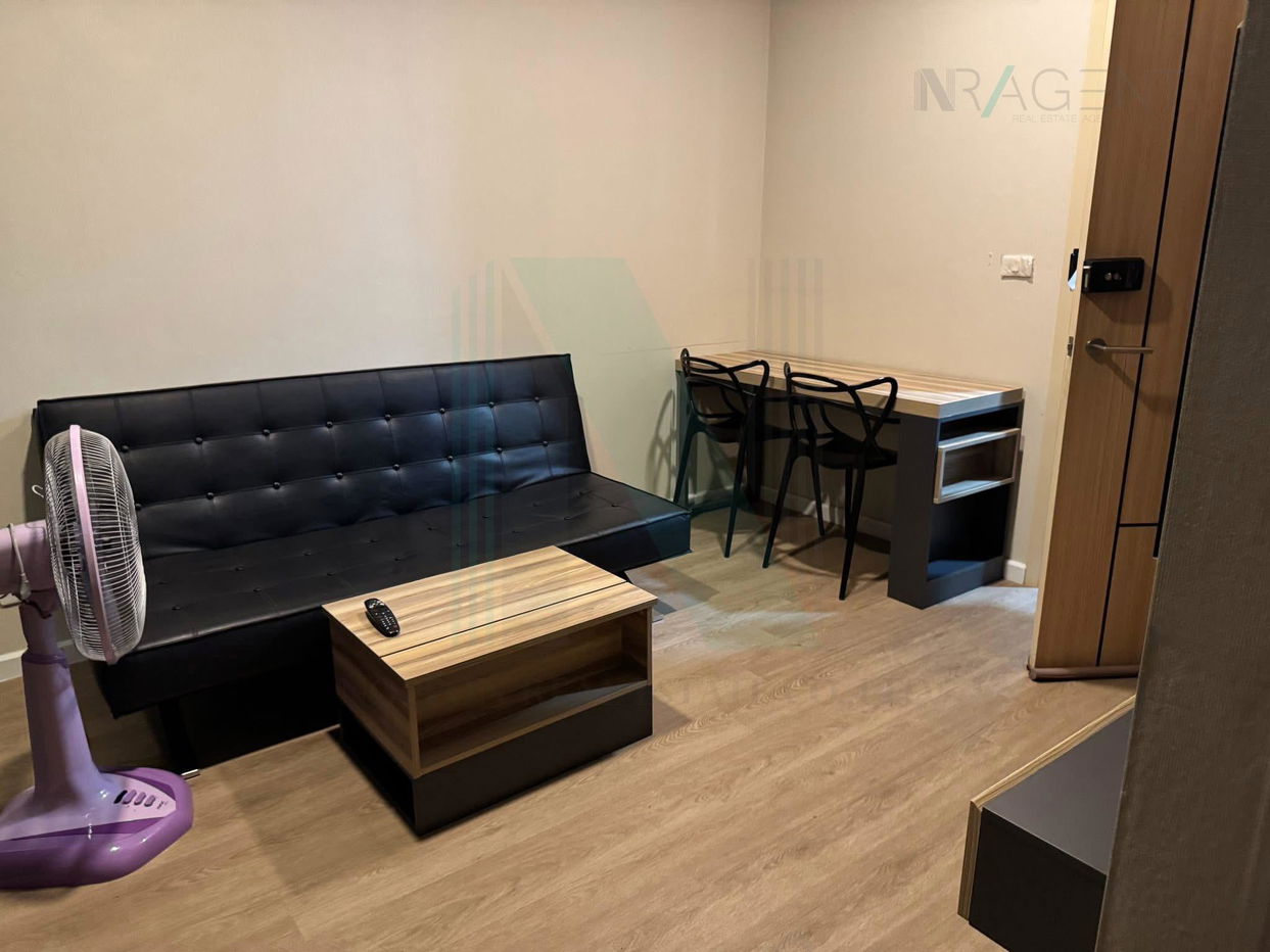 出租公寓 THE CUBE PLUS PHAHOLYOTHIN 56 A 楼 2 楼，1 间卧室，房间面积 28 平方米