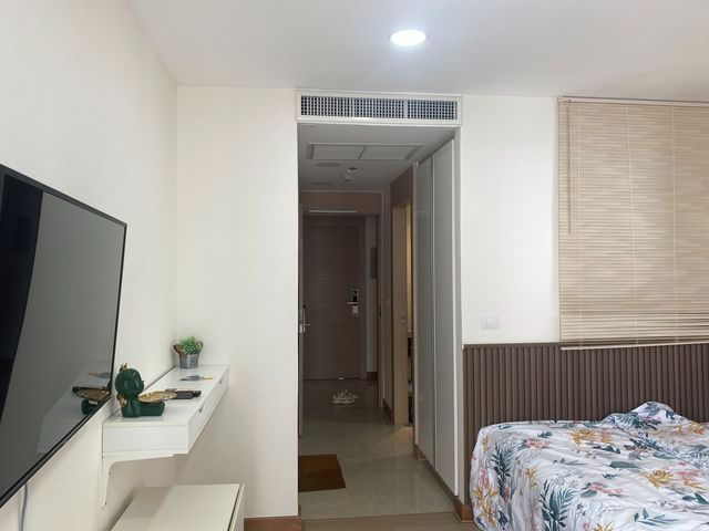 For Rent condo The Palm wongamat beach front pattaya Studio type (S03-2166R)