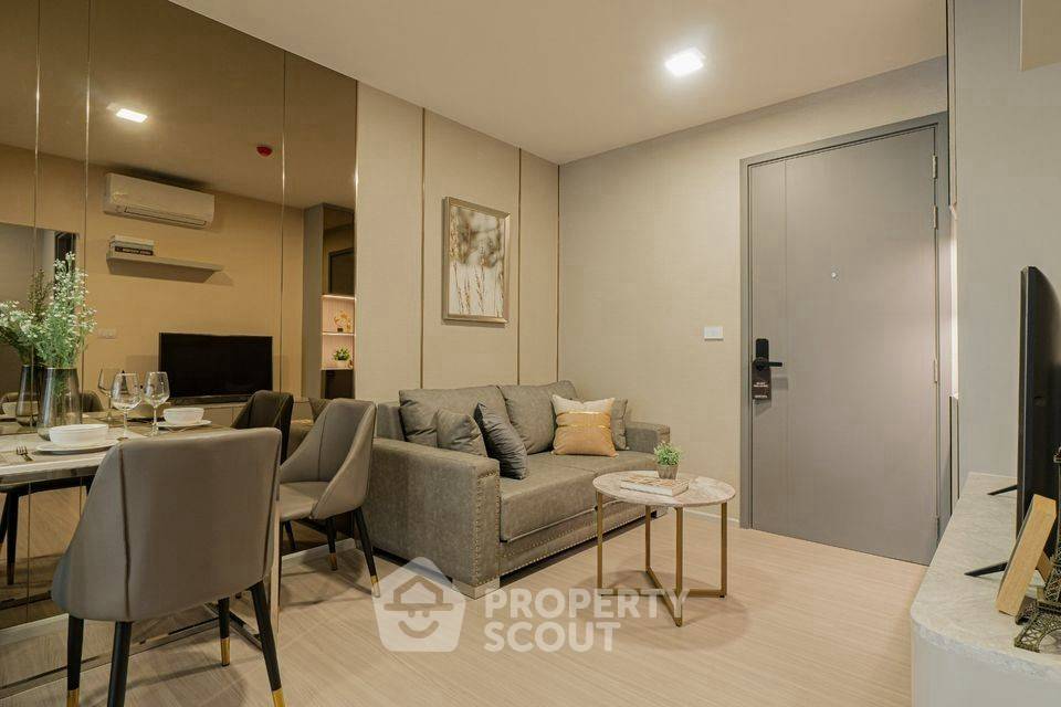 คอนโด 1 ห้องนอน ควินทารา ภูม สุขุมวิท 39 ใกล้ BTS พร้อมพงษ์ (ID 2394629)