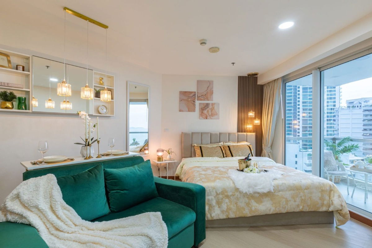 For Rent condo The Palm wongamat beach front pattaya Studio type (S03-2153R)