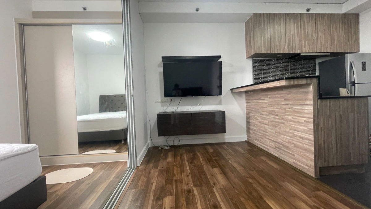 Condo for rent, A Space Me Bangna, corner room, 25th floor, near Mega Bangna