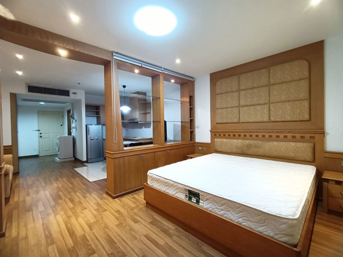 ️‍️-book-now-the-grand-regent-near-bts-rajdamri