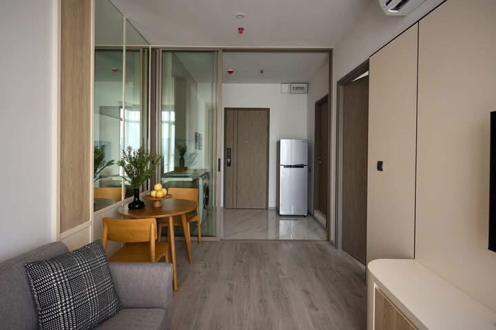 ริทึ่ม เอกมัย เอสเตท