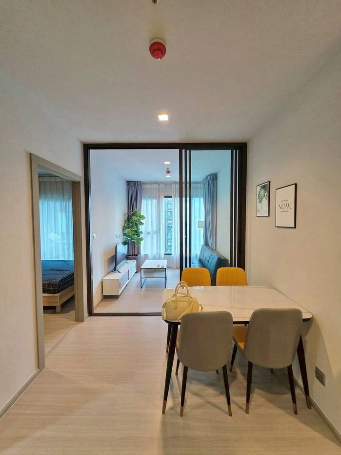 Life Asoke Rama9 (1B1B | 35 Sq.m.) 🌙𝗟𝗜𝗡𝗘 ID: @bkk849 📞 𝗧𝗲𝗹 / 𝗪𝗵𝗮𝘁𝘀𝗔𝗽𝗽: 095-169-9356 ✨ 𝗪𝗲𝗖𝗵𝗮𝘁 ID: home849