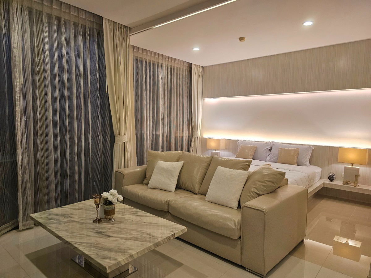 For rent condo The Riviera Wongamat Beach 1 Bed 45Sq.m (S03-2161)