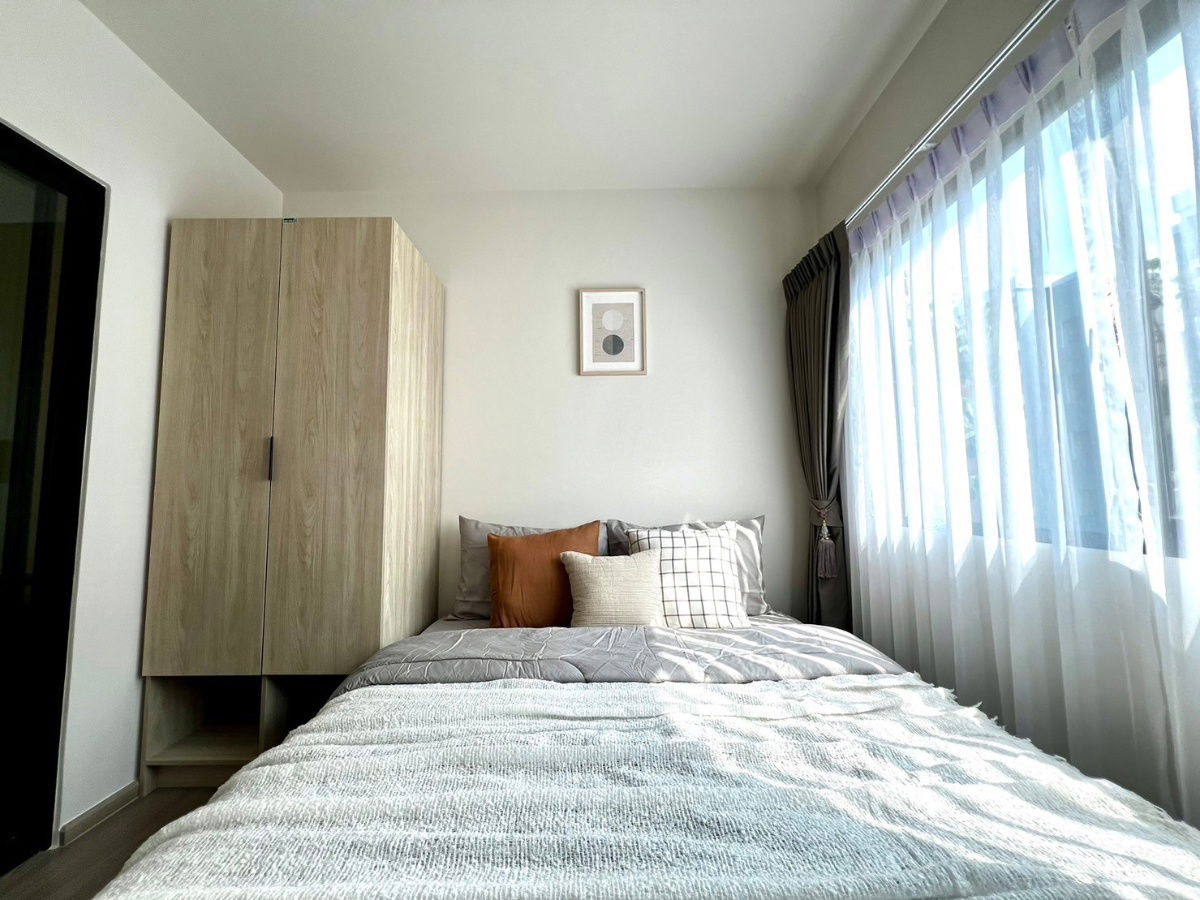 For rent at Condo ME Navanakorn / Line ID : @bestprice (with @ too)