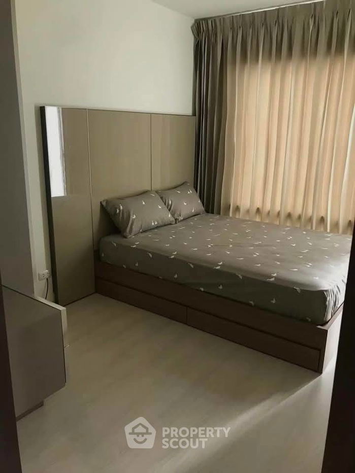 2-BR Condo at Rhythm Asoke near MRT Phra Ram 9 (ID 2073149)