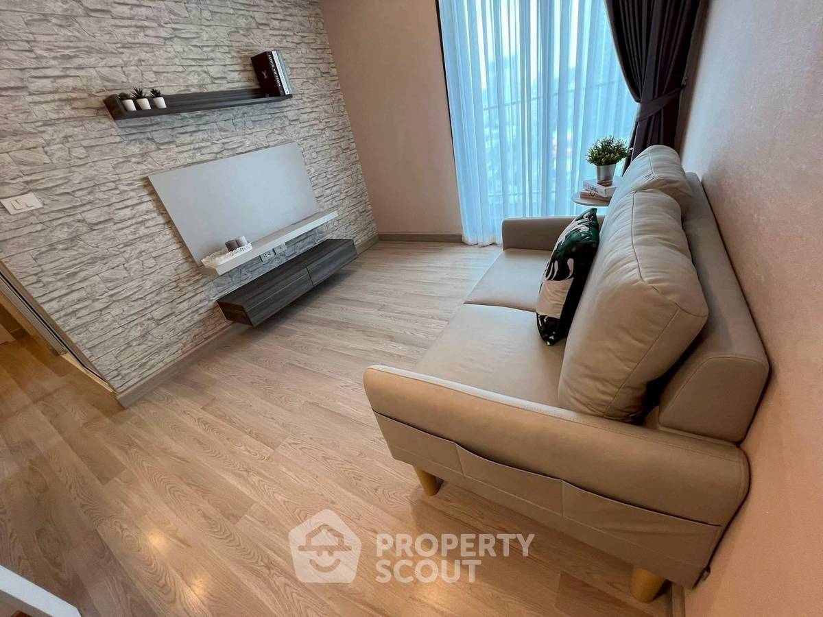 2-BR Condo at Centric Ratchada - Huai Khwang near MRT Huai Khwang (ID 2399810)