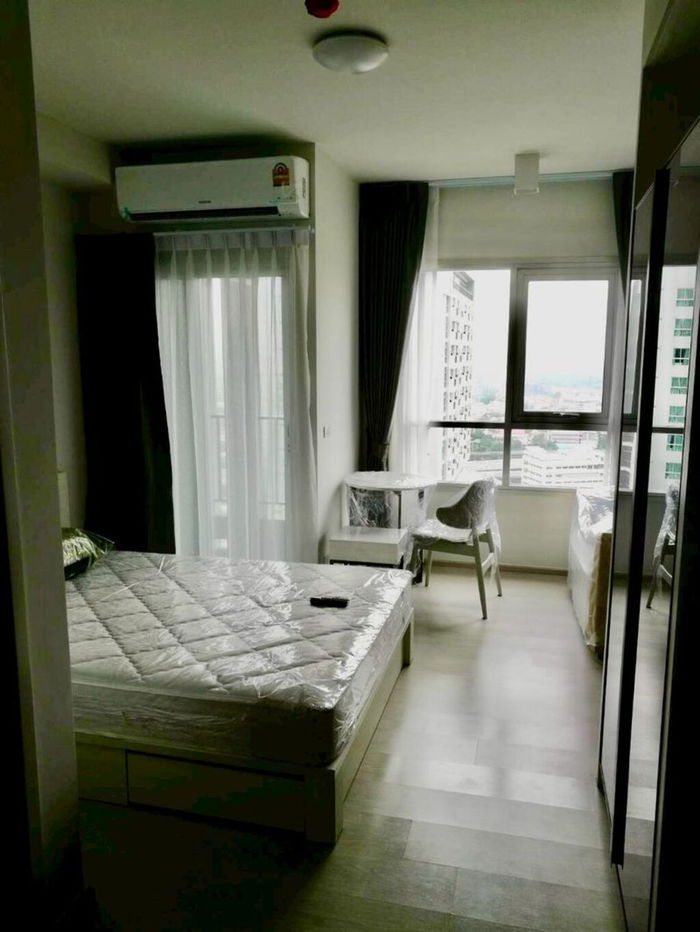 For Rent Chapter One Shine Bangpo Unit 999/581 (River view) (No pets allowed)