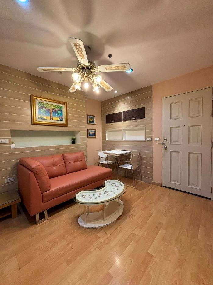 ให้เช่า : ST0279 : ไลฟ์ แอท รัชดา