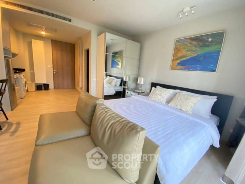 1-BR Condo at Noble Refine Prompong near BTS Phrom Phong (ID 1303562)