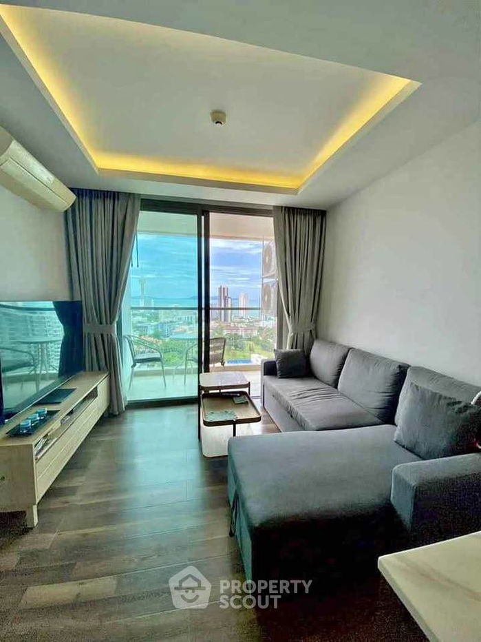 1-BR Condo at The Peak Towers close to Phratamnak (ID 2123964)