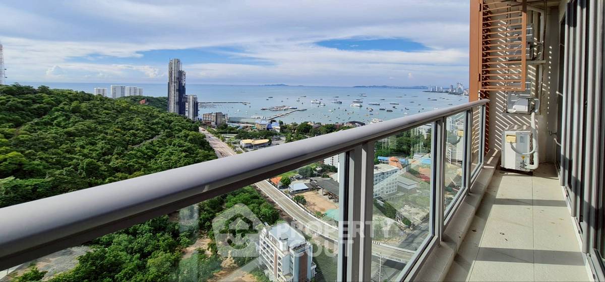 Unixx 南芭堤雅 2 居公寓，靠近 Phratamnak（ID 2415177）