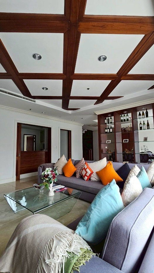 5-BR Condo at Royal Residence Park near BTS Phloen Chit (ID 2199554)